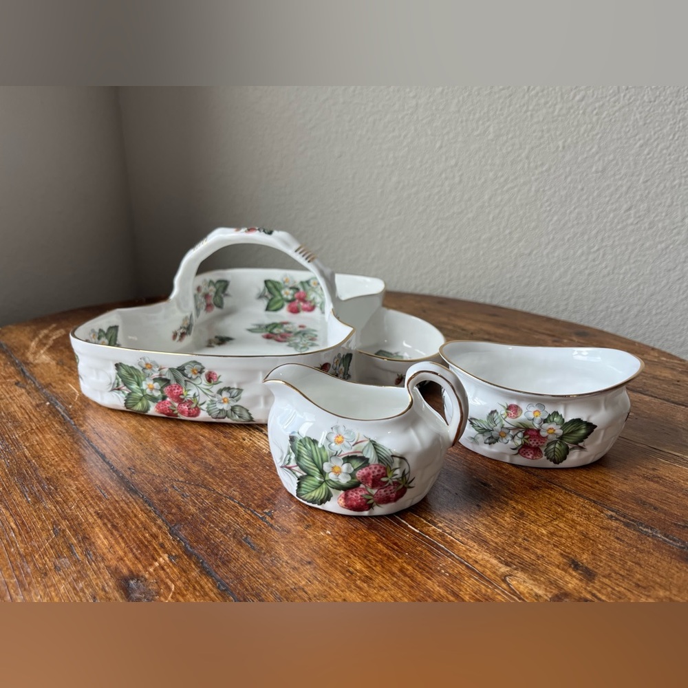 Vintage Hammersley Sugar and Creamer Basket Tray Set Strawberry Ripe Pattern